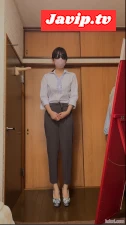 fc2ppv-4658193 - 淫語を言いながら性教育で女教師が全裸になってオナニーの方法を教える