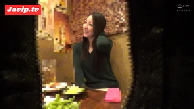 fc2ppv-4662069 - 【無×ナンパ】旦那では埋められないような肉欲…その心の隙間に滑り込むのみ…貞淑な妻ほど普段と違う自分を求めているものなのです…【Ⅲ】