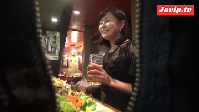 fc2ppv-4662090 - 【無×ナンパ】旦那では埋められないような肉欲…その心の隙間に滑り込むのみ…貞淑な妻ほど普段と違う自分を求めているものなのです…【XV】