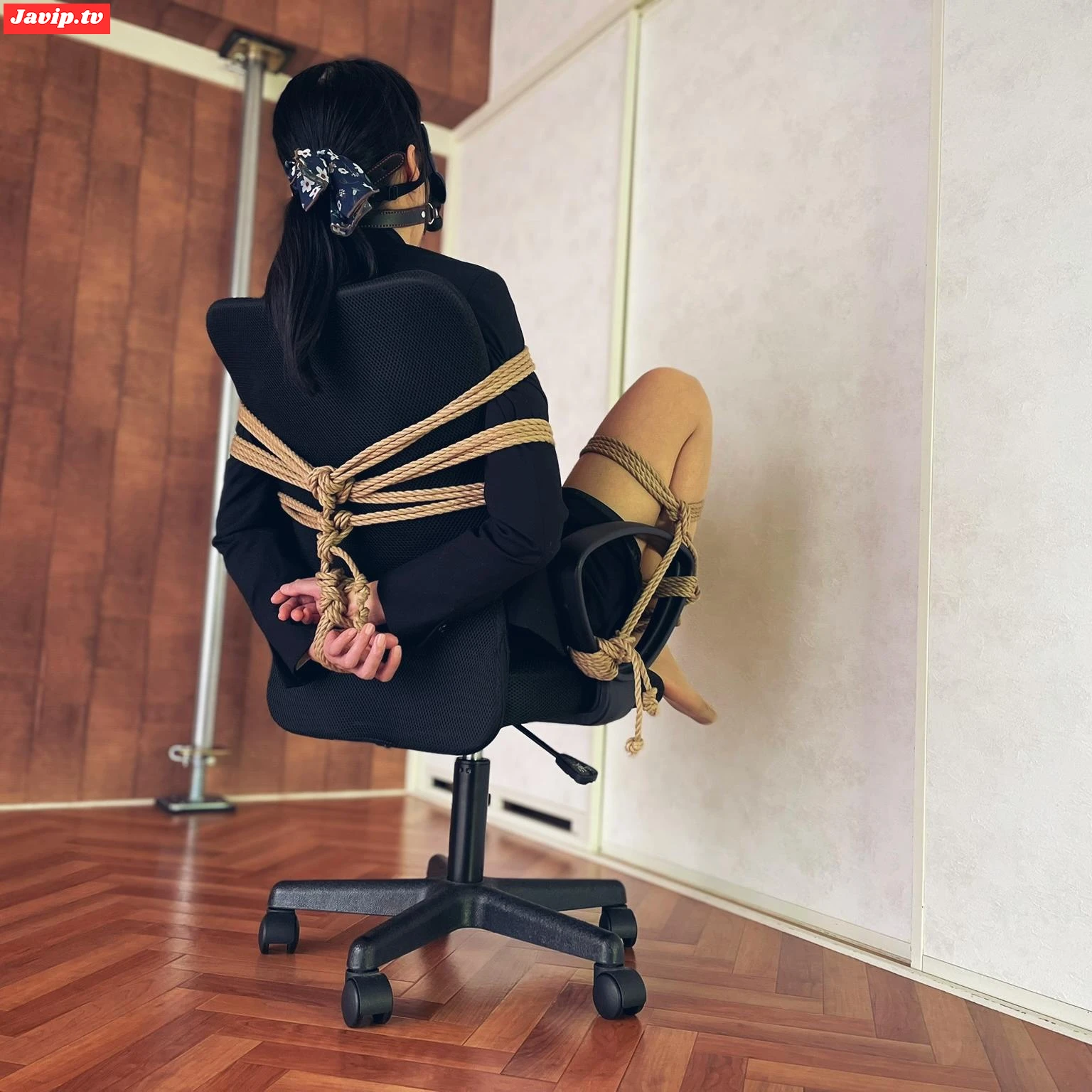 fc2ppv-4668075 - 普段大人しい同僚OLを縛ってみた　I tied up my normally quiet female coworker - FC2PPV動画をオンラインで視聴 - jaVip