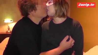 fc2ppv-4670357 - 【個人撮影】3人の子持ち38歳熟女妻　手マンで大量潮吹きをしてしまいました・・・