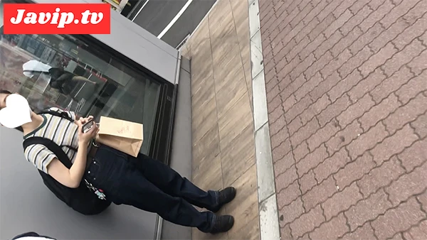 fc2ppv-4671808 - 【先着30名500円オフ】ふみ19歳・生・顔射。マジで地味子ほど言いなりでエロい！　勇気を出して最初で最後の生ハメ販売に挑戦！（029） - FC2PPV動画をオンラインで視聴 - jaVip