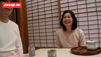 fc2ppv-4676510 - M915G02 田舎のもうすぐ六十路のおばちゃん熟女がAV出演⁉
