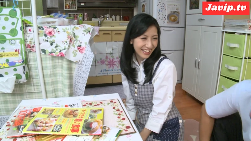 fc2ppv-4676926 - 「奥さん、ちょっとお邪魔しますよ」欲求不満な人妻をハンティング!![３] - FC2PPV動画をオンラインで視聴 - jaVip