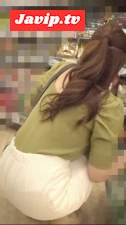 fc2ppv-4677315 - 【素人撮影】スーパーでよく見る巨乳妻に男2人で連続中出し〈東京･30代･Fカップ･主婦〉