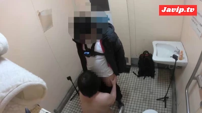 fc2ppv-4678591 - 【イキ狂い】住宅街の中の公園にある多目的トイレで撮ったハメ撮り【立ちバック】【2025-No05】