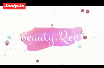 fc2ppv-4633211 - れい（18）神が与えたその美乳はGカップ！ハリがある乳に興奮おさまらず大量発射！！