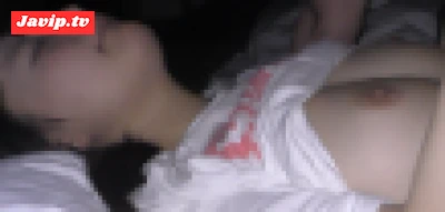 fc2ppv-4633538 - 【個撮】彼女の服を脱がして挿入した映像　