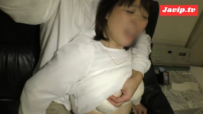 FC2PPV-4622049 - 【熟女不倫】色白ぽっちゃり熟女が他人棒で本気イキ。エロい喘ぎ声を響かせ乱れ狂う。