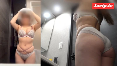 fc2ppv-4641065 - [Behind the scenes of a certain rental room vol.8] A naked observation of a beautiful busty cosplayer!