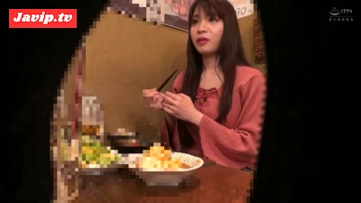 fc2ppv-4639378 - 【人妻ナンパ】「相席OKってことはヤル気満々？！」隙を見て速攻で家に連れ込み即ハメ！【14/25】