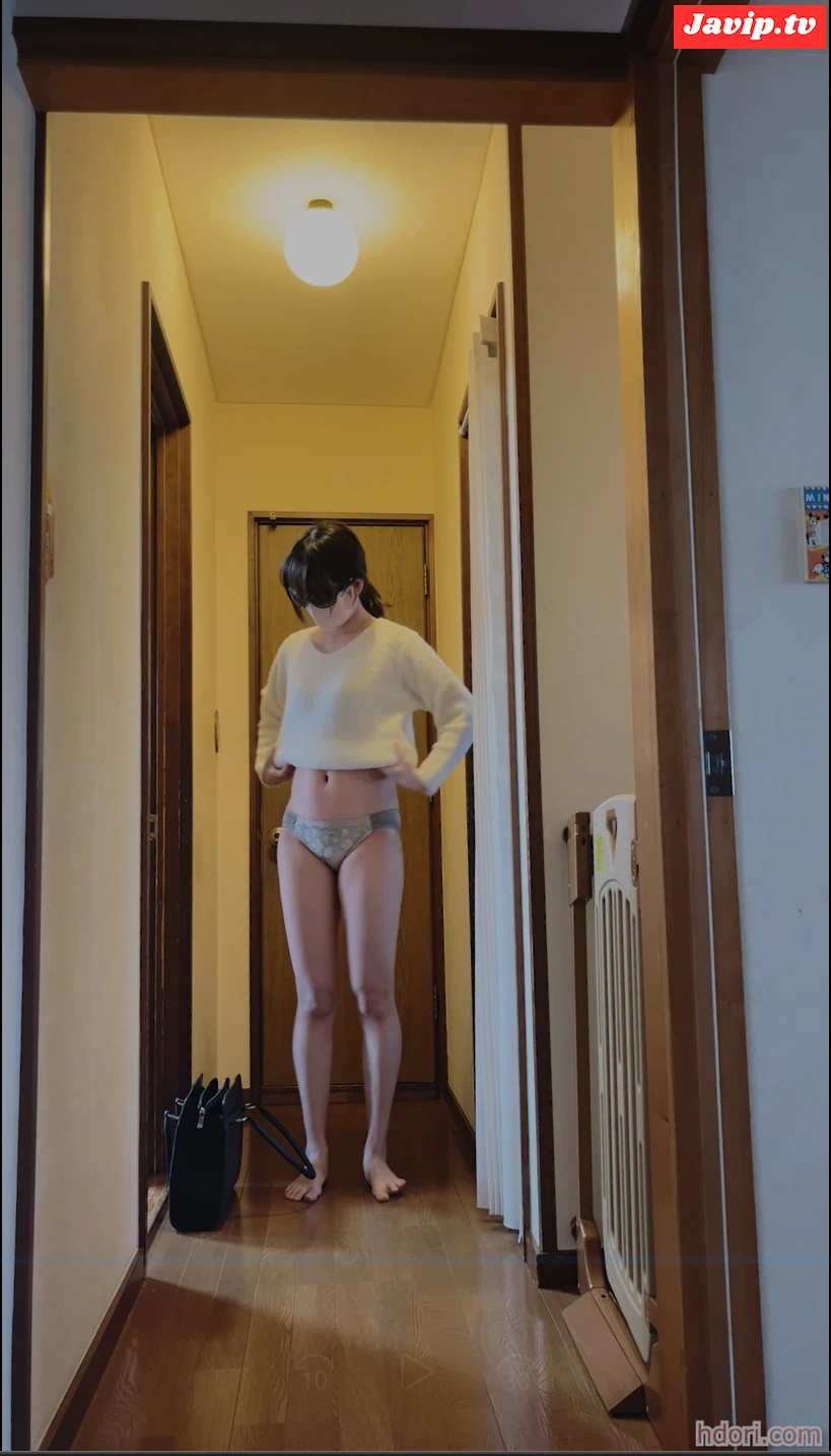 fc2ppv-4641460 - 鞄に着ていた服を入れて鍵をかけ上半身裸で探し回りオナニーする - FC2PPV動画をオンラインで視聴 - jaVip