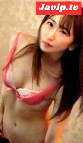 fc2ppv-4641275 - 【緊急特定】157cm,48kg,19歳。指名No.1のアイドル。博多出身のスレンダー美乳。舞台はステージからベッドへ。 - FC2PPV動画をオンラインで視聴 - jaVip