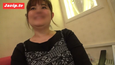 fc2ppv-4644524 - 【五十路】おっとり可愛いぽっちゃり妻が不倫セックス♡Fカップおっぱいがエロすぎる！