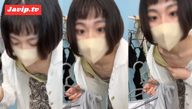 fc2ppv-4632223 - 胸チラ16　ライブ配信中ハプニング/胸チラ浮きブラポ**/水着紹介