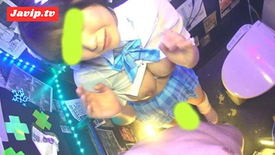 fc2ppv-4510644 - 某地下アイドル過激チェキ会　推しのおっぱい揉みしだけるエチエチイベントにティッシュ持参で潜入！