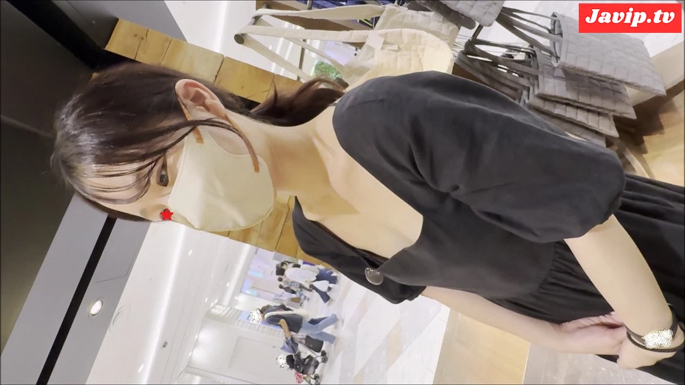 fc2ppv-4654720 - 店員チラ☆抱きしめてあげたくなるくらいの美女の乳首ゲットォォォ！！！ - FC2PPV動画をオンラインで視聴 - jaVip