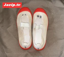 fc2ppv-4654918 - 作品No.20【靴ぶっかけ】赤い上履きぶっかけ