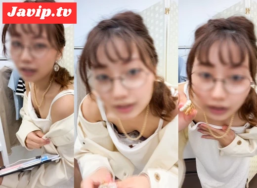 fc2ppv-4628037 - 胸ちら14　ハプニング/アパレル店員・インスタライブ中にポ** - FC2PPV動画をオンラインで視聴 - jaVip