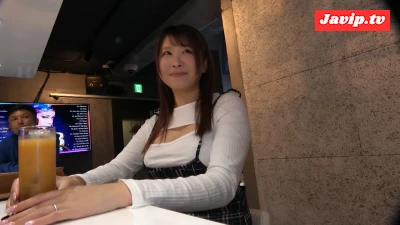 fc2ppv-4647366 - 【浮気妻シリーズ２／１２無】美人をナンパしたら人妻で不倫セックスまで発展しました。